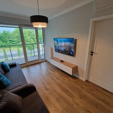 Porty C120 Kasprowicza Pool Sauna Parking Kołobrzeg