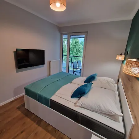 Porty C120 Kasprowicza Pool Sauna Parking