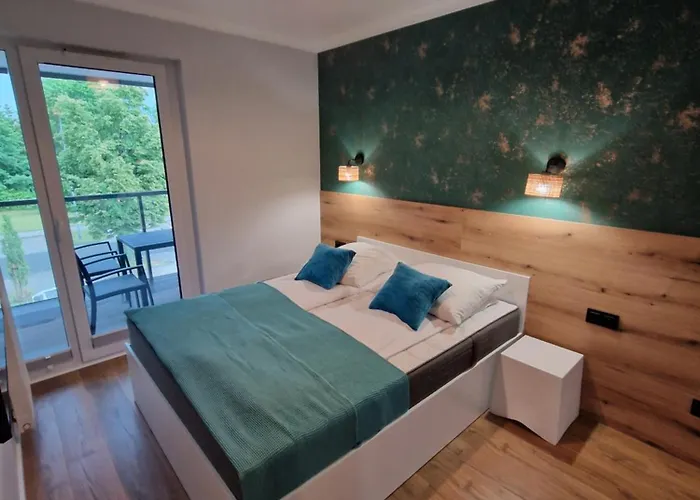 Porty C120 Kasprowicza Pool Sauna Parking *