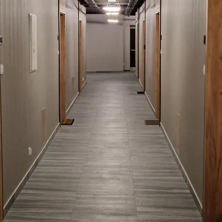 Porty C120 Kasprowicza Pool Sauna Parking アパート