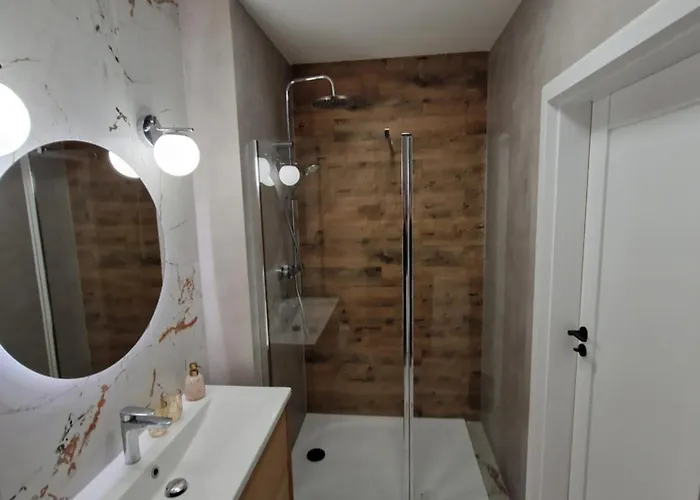 Porty C120 Kasprowicza Pool Sauna Parking * קולובז'ג